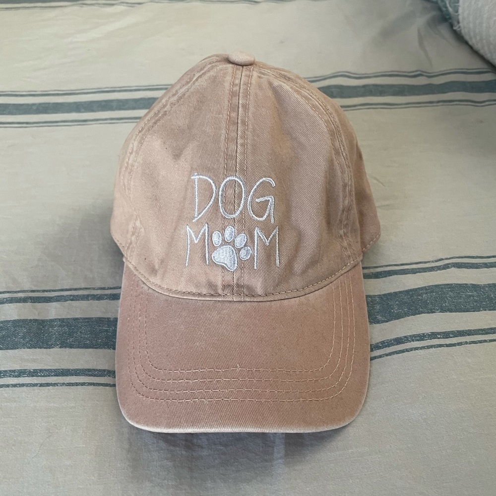 Dog Mom Baseball Hat